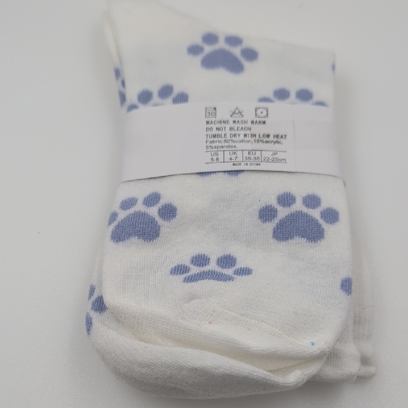 Tan and White Animal Face Ankle Socks Hosiery - Picture 5 of 6
